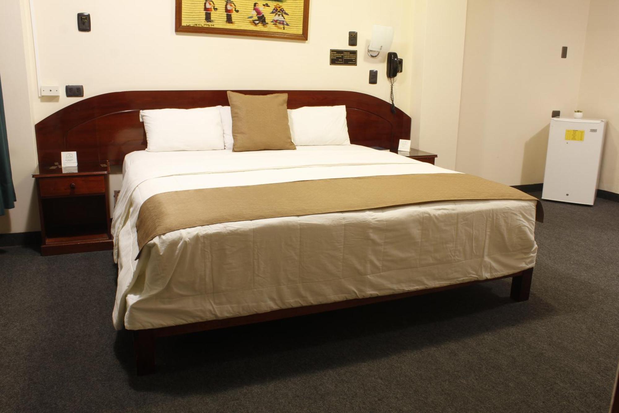 Amara Hotel Лима Екстериор снимка