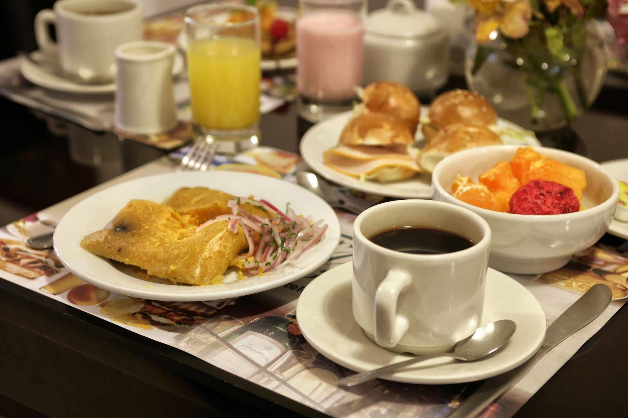 Amara Hotel Лима Екстериор снимка